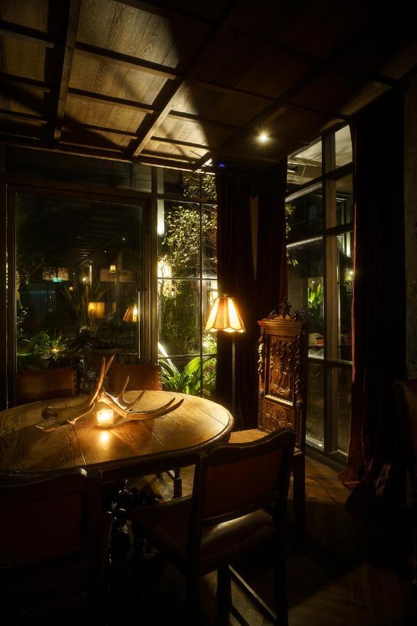 Baan Tuk Din Hotel Bangkok Ngoại thất bức ảnh