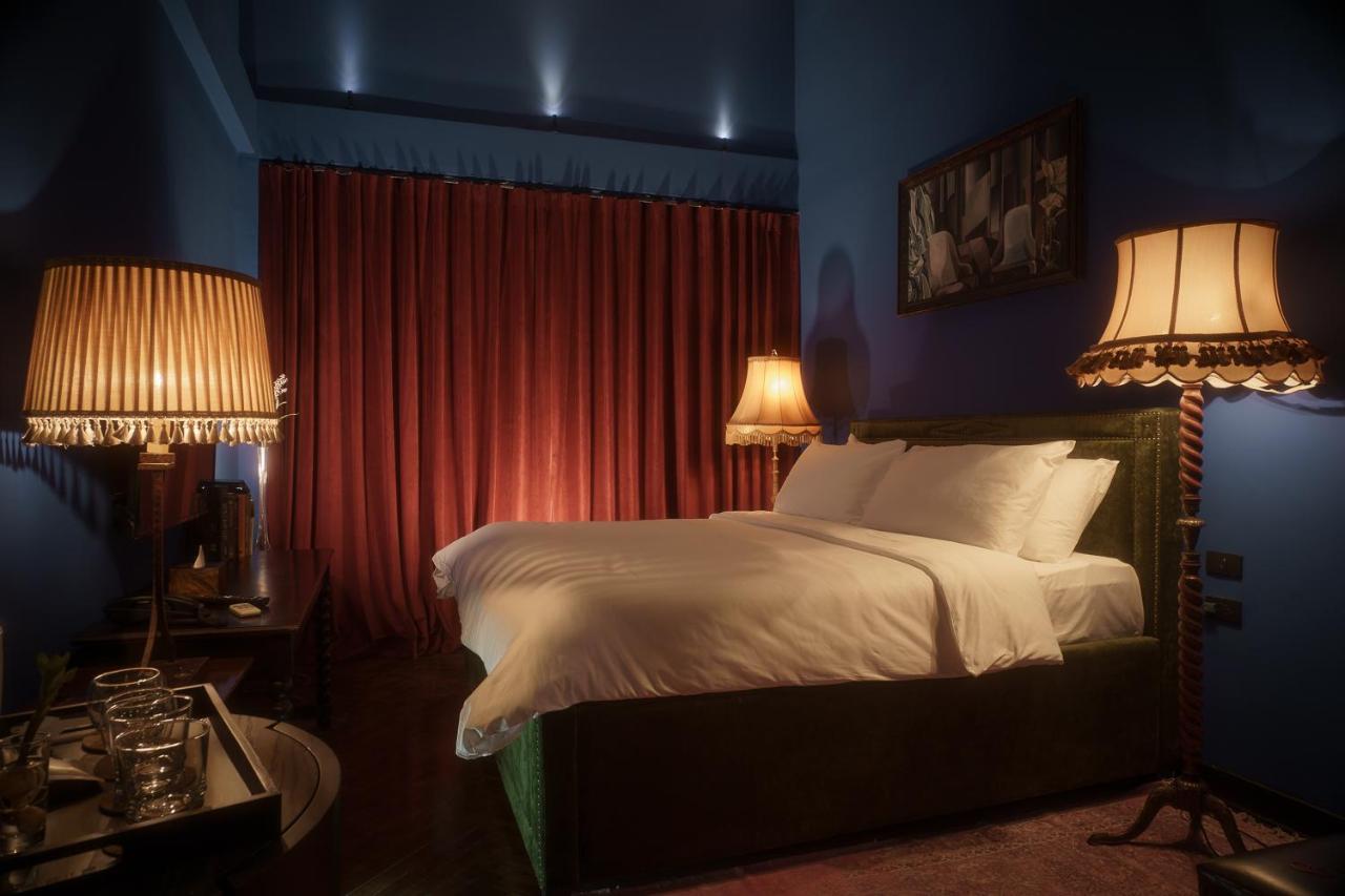 Baan Tuk Din Hotel Bangkok Ngoại thất bức ảnh