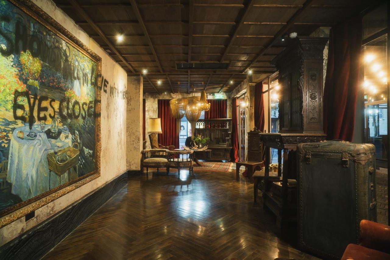 Baan Tuk Din Hotel Bangkok Ngoại thất bức ảnh
