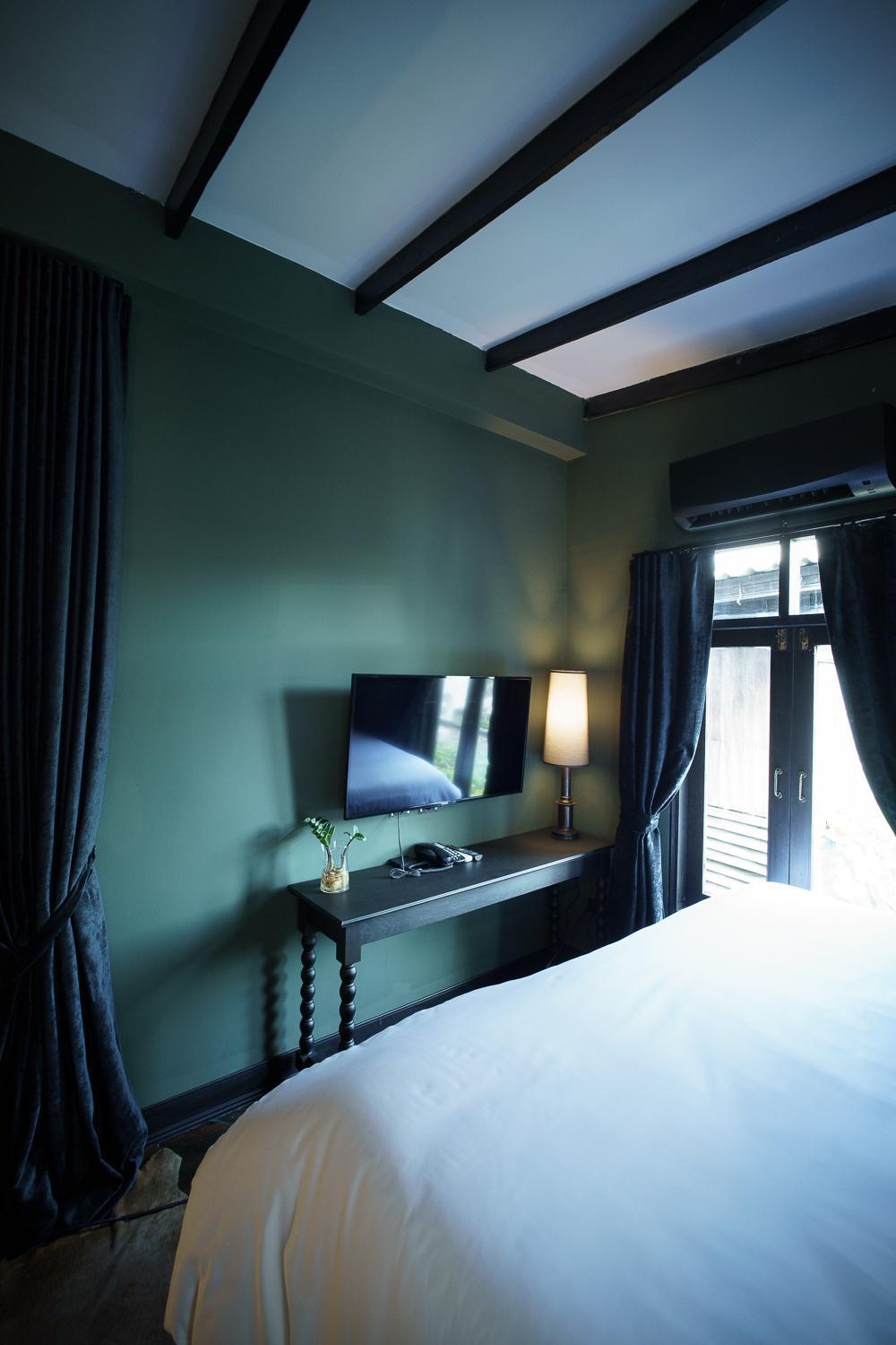 Baan Tuk Din Hotel Bangkok Ngoại thất bức ảnh